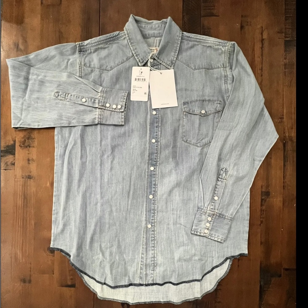 Free People Sandrine Rose Denim Pearl Snap Button Down Shirt NWT Sz Sm